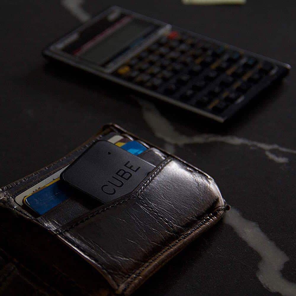 cube tracker inserted in wallet