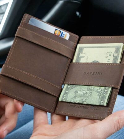 5 Best Magic Wallets For Men – Streamlined Storage For 2026