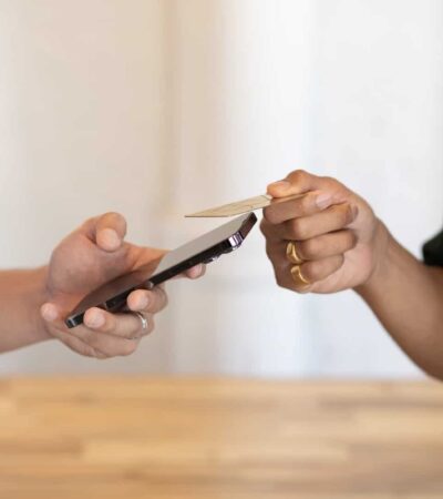 Mobilo: The Digital Business Card You Need To Know About