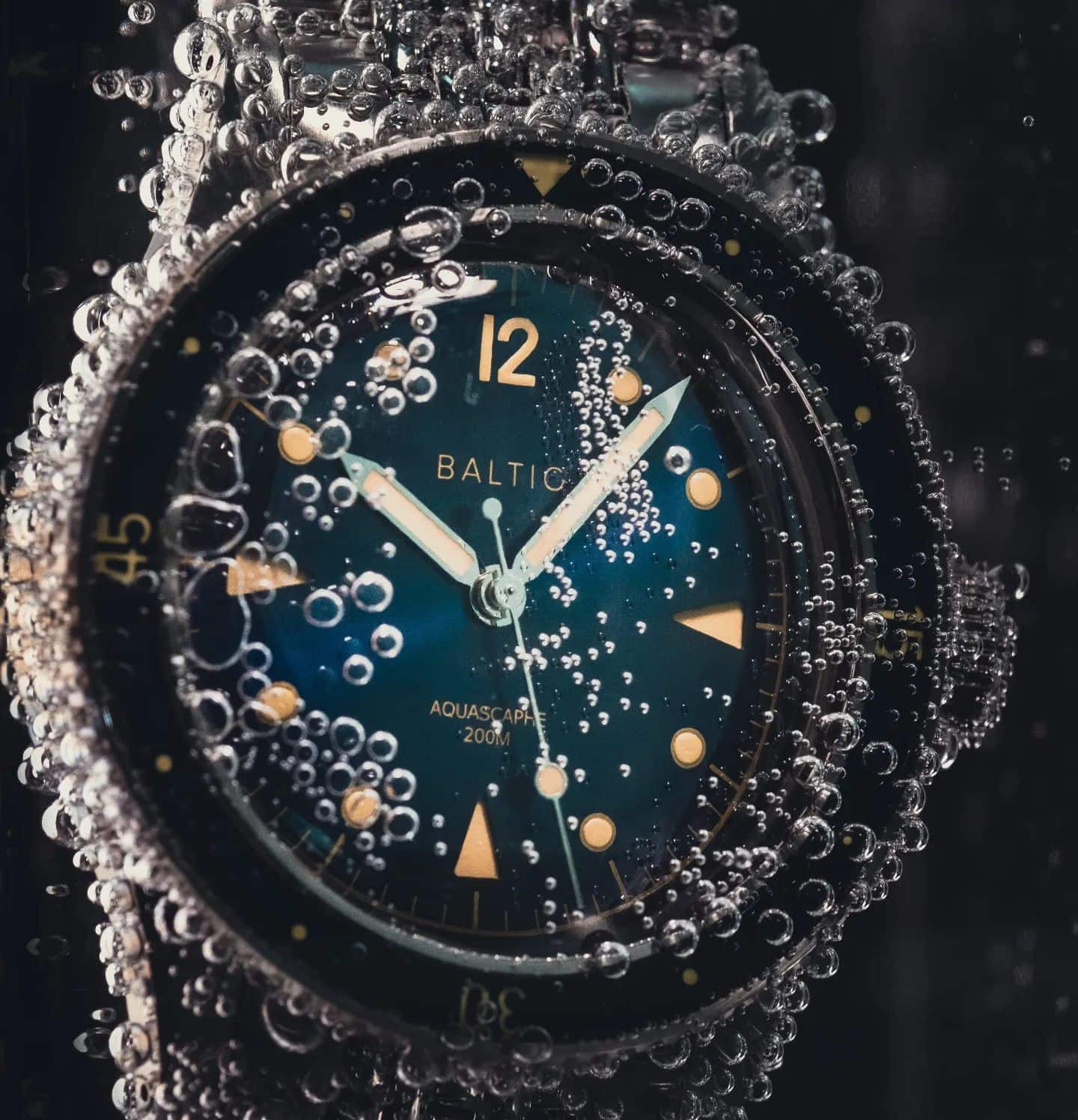 the aquascaphe by baltic watches submerged underwater