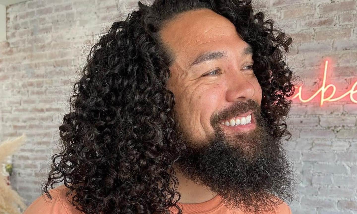6 Best Shampoos for Men with Curly Hair That Help in 2026