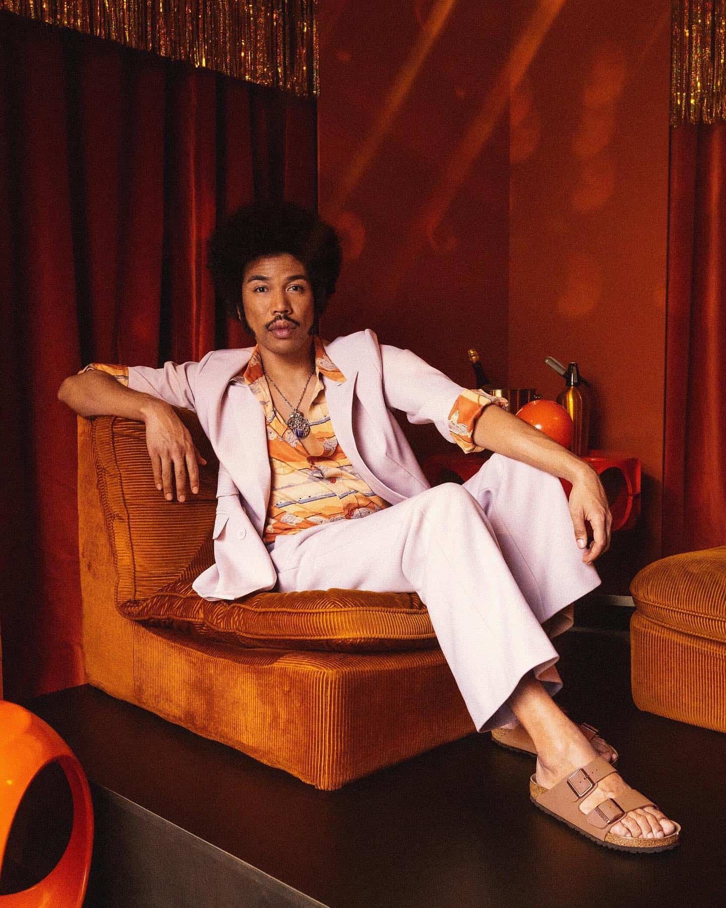 man wearing a pair of arizona sandals by berkinstock