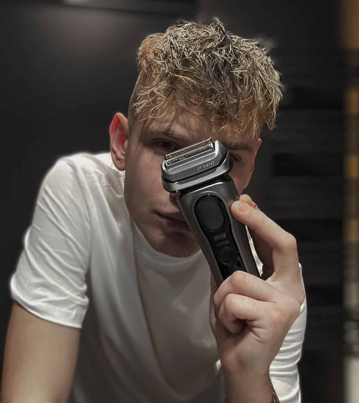 man holding an S9 braun shaver