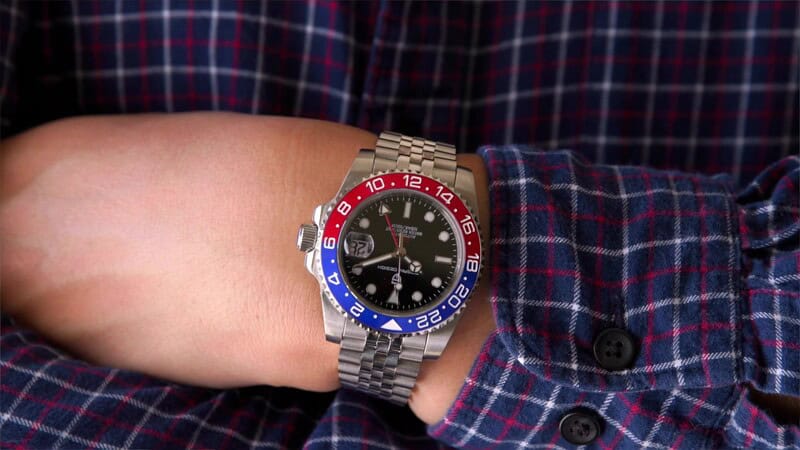 Wearing the Pagani Design GMT pepsi