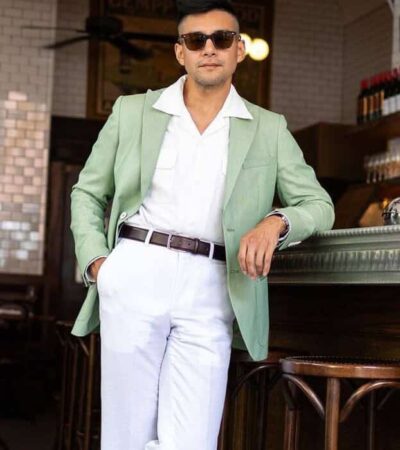 7 Best White Pants for Men for a Sleeker Outfit in 2026