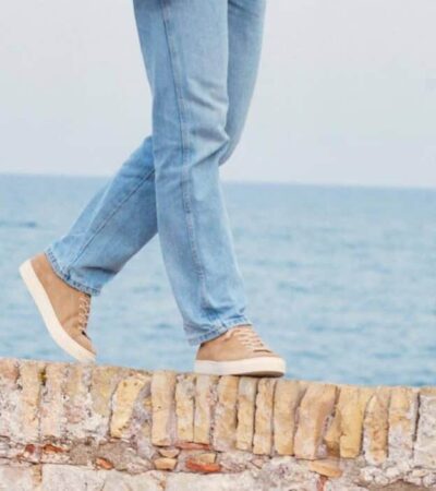 6 Best Business Casual Sneakers for Men: Stylish Mix in 2026
