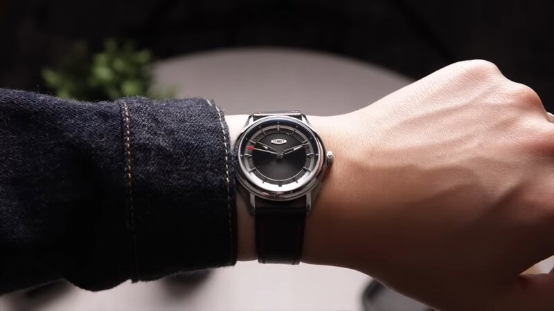 wearing a Tennet Somerset