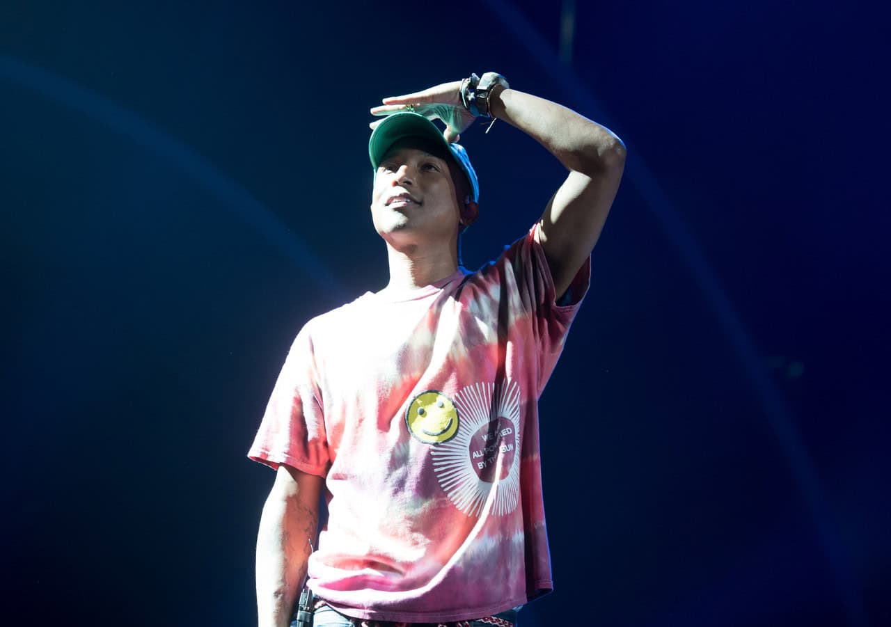 PHARRELL WILLIAMS at the 2017 Global Citizen Festival in Hamburg