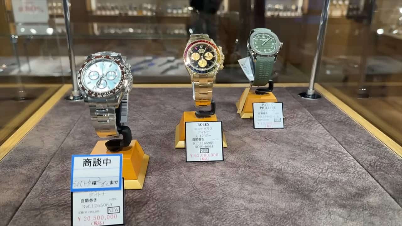 The local Watch Scene