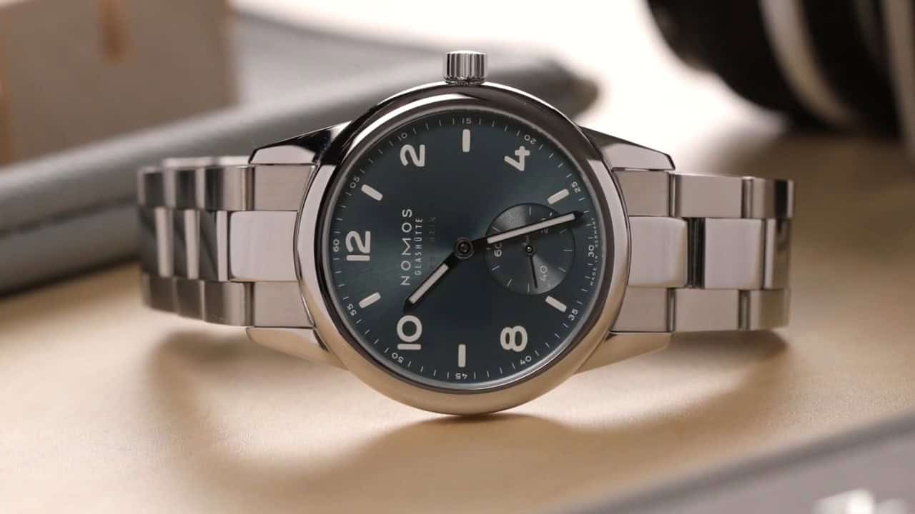 Movement and Technical Specifications