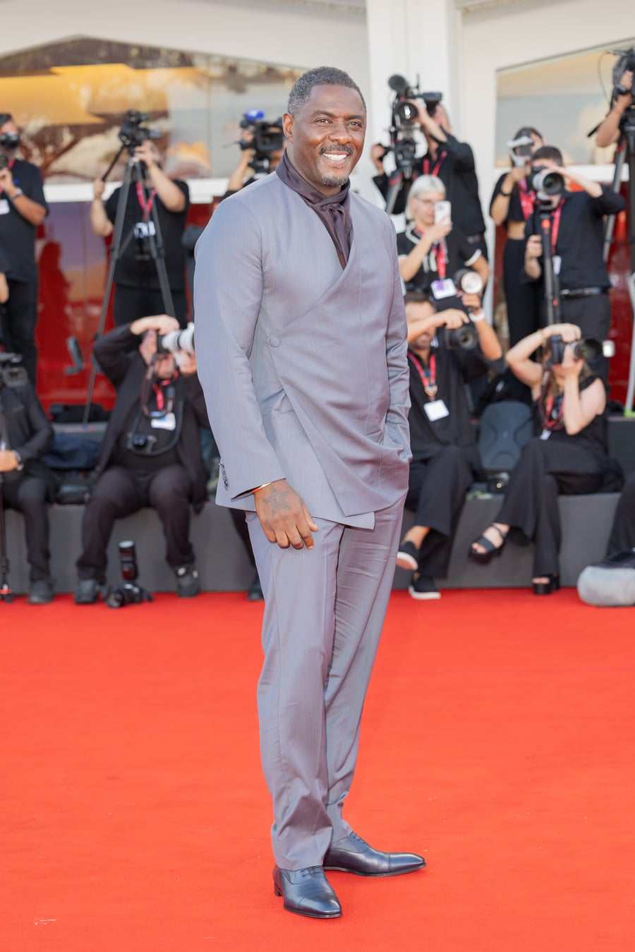 Hottest Celebrities Over 40 - Idris Elba