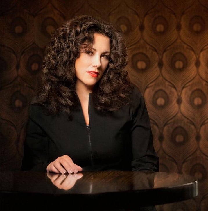Hottest Female Country Singers - Mandy Barnett